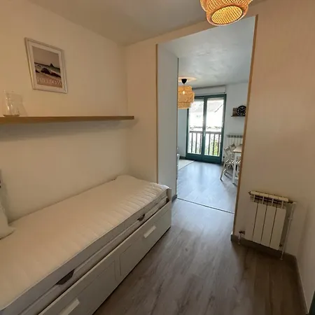 Neuf Lumineux Et Agreable En Rdc Avec Terrasse - 33 Dax